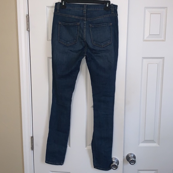 Distressed jeans - Picture 4 of 4